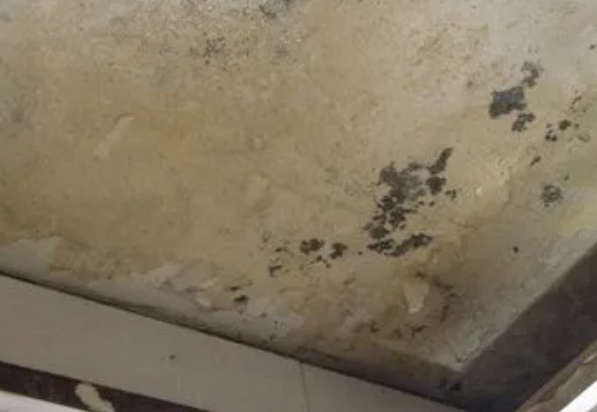 汉寿阳台漏水维修公司分享下汉寿卫生间渗水维修需要注意哪些问题。